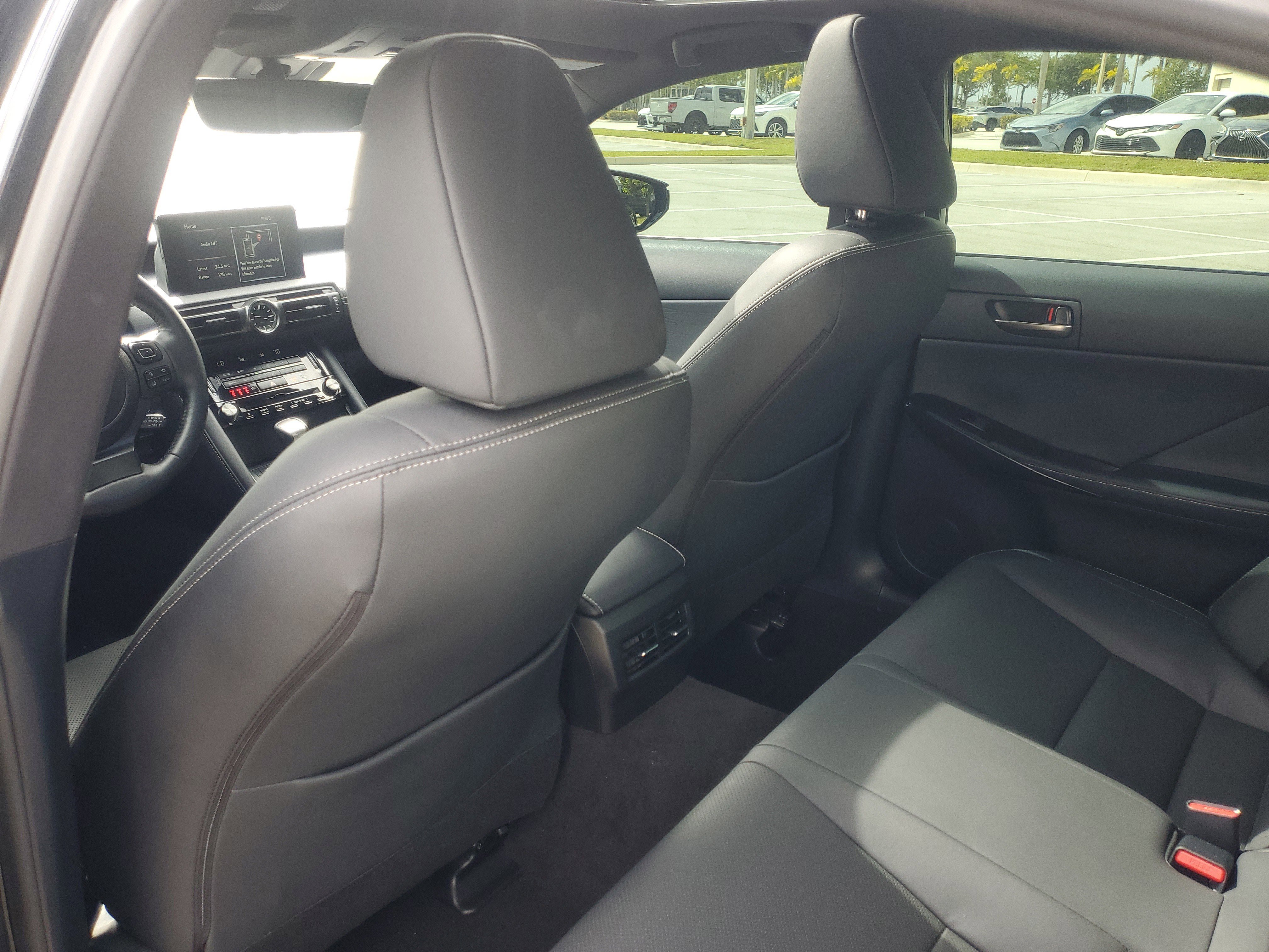 Used 2025 Lexus IS 300 w/ Premium Package RWD image 15