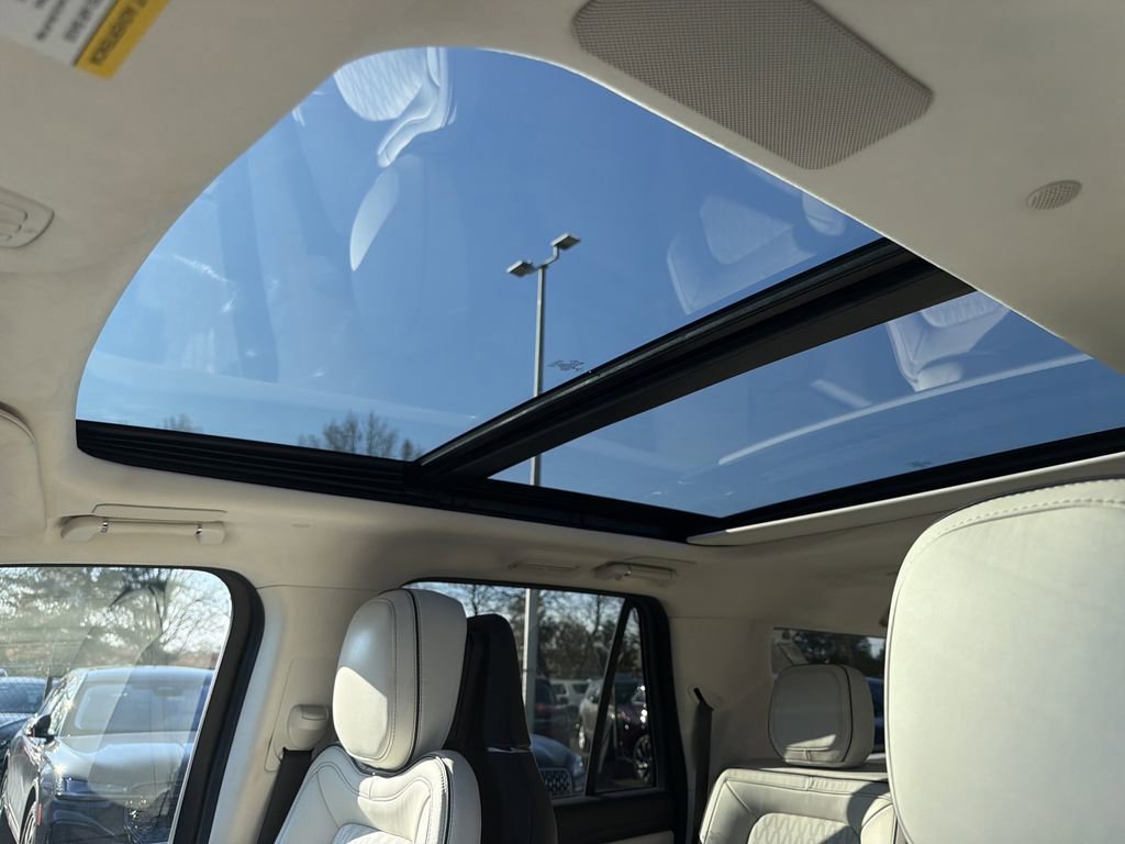 Used 2023 Lincoln Navigator L Black Label image 29