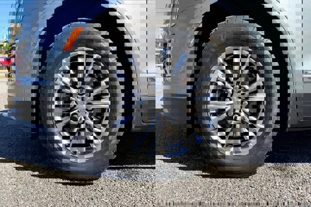 Used 2023 Cadillac XT5 Premium Luxury image 8