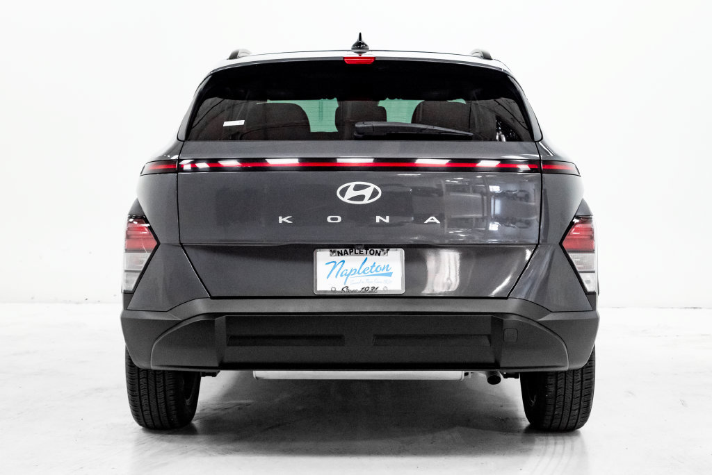 Used 2025 Hyundai Kona SEL FWD image 27
