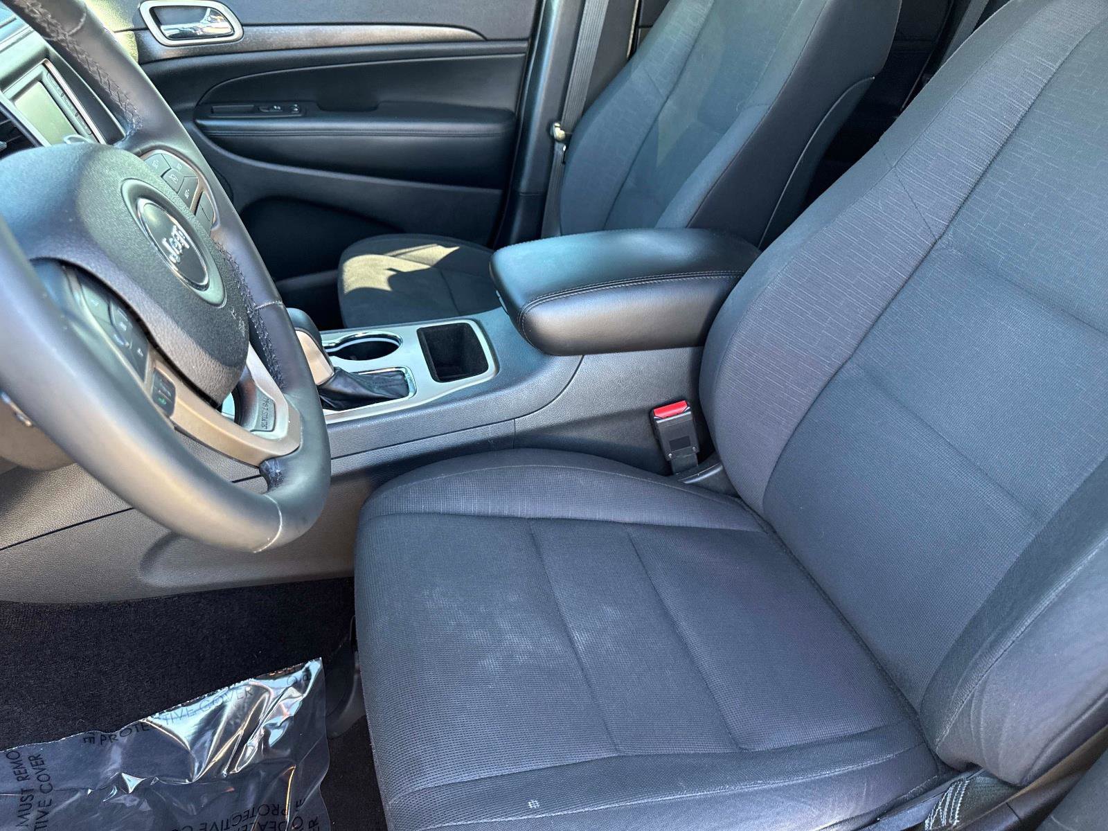 Used 2016 Jeep Grand Cherokee Laredo w/ Quick Order Package 23E image 21