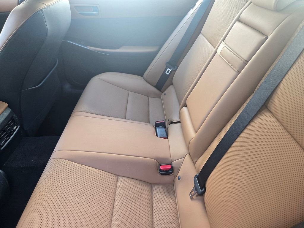 Used 2023 Lexus IS 300 w/ Premium Package image 9