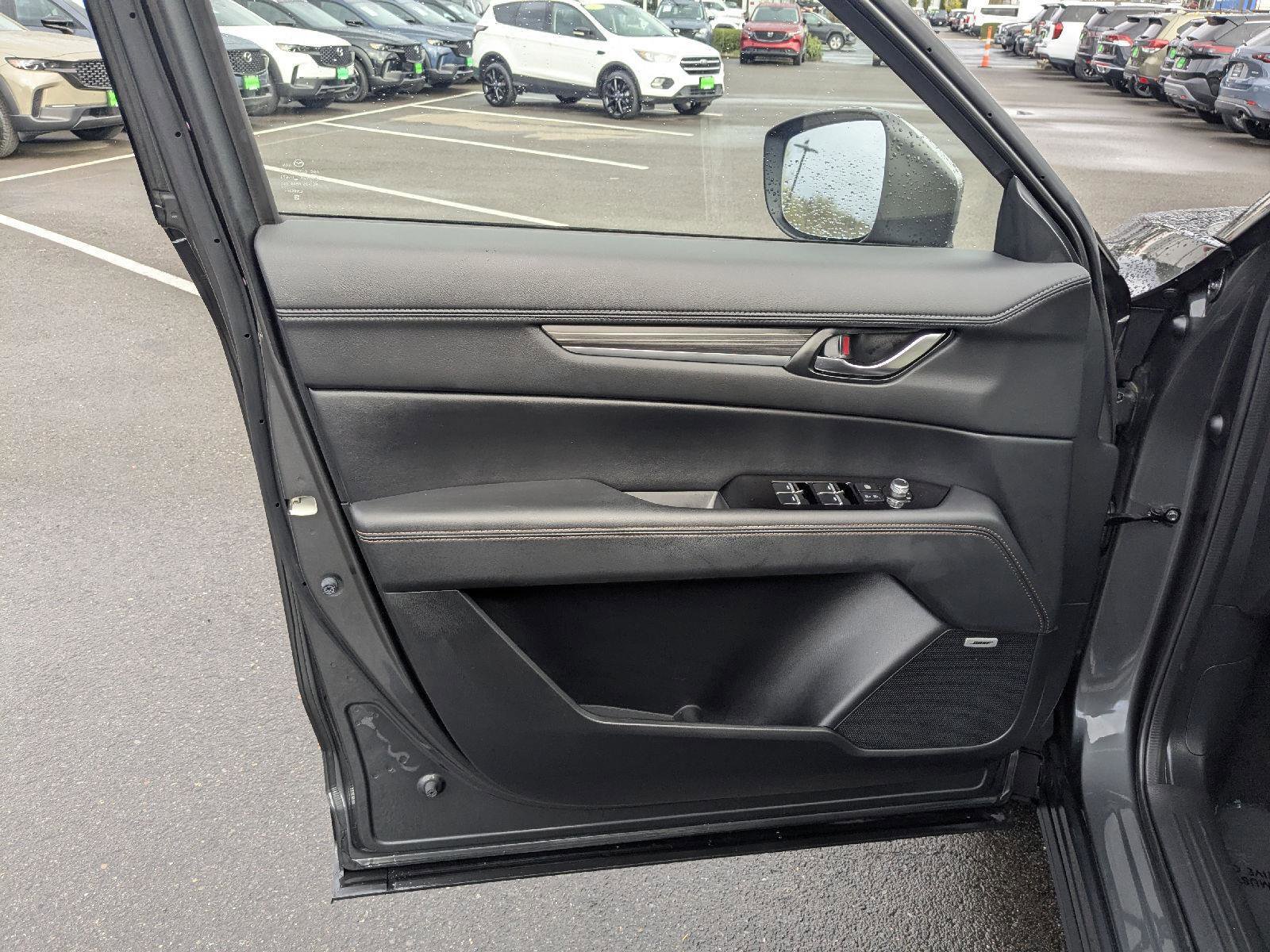 Used 2023 MAZDA CX-5 AWD 2.5 S w/ Premium Package image 16