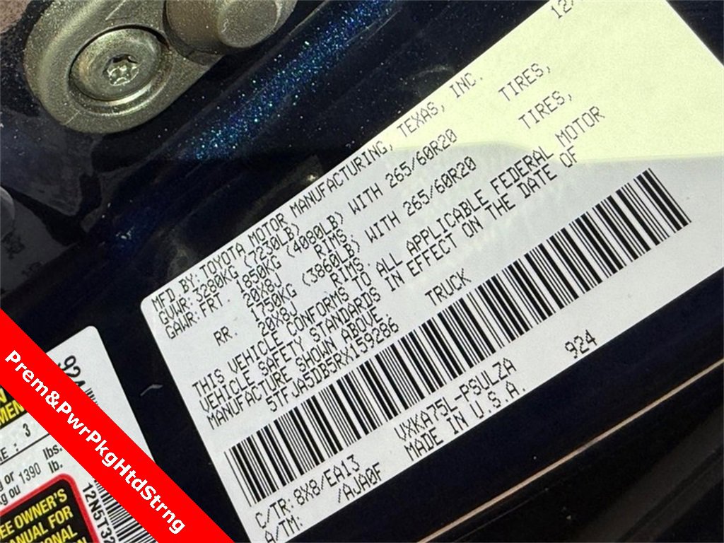 Used 2024 Toyota Tundra Limited image 32