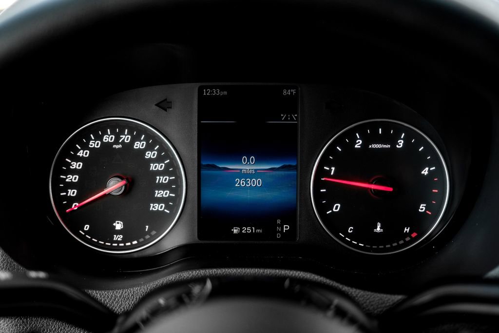 Used 2025 Mercedes-Benz Sprinter 2500 w/ Dashboard Charging Package image 15