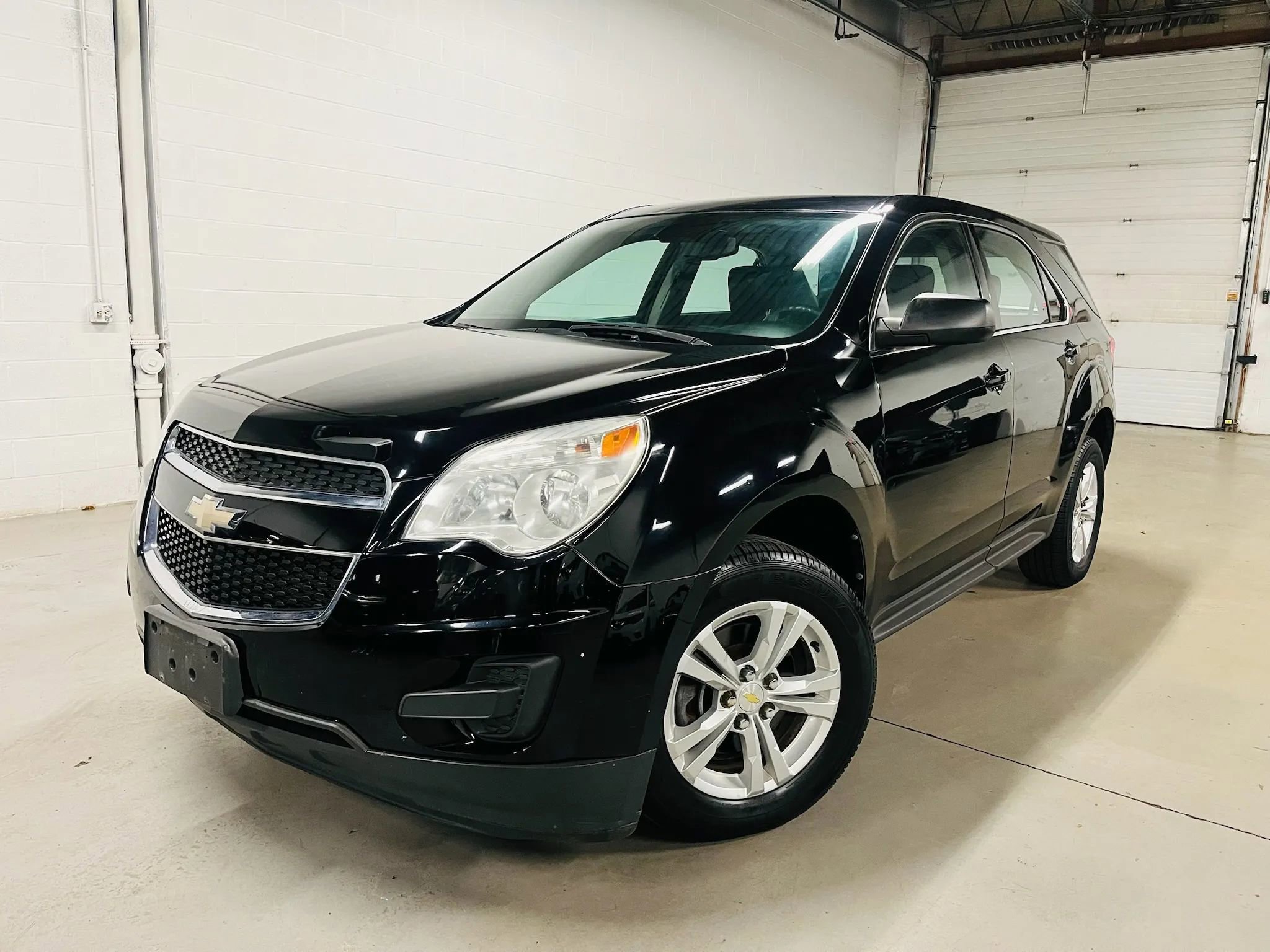 Used 2012 Chevrolet Equinox LS FWD image 1