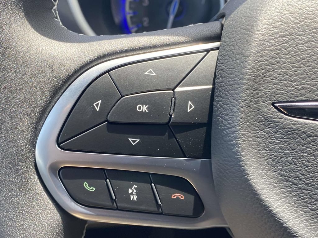 New 2026 Chrysler Pacifica Select FWD image 28