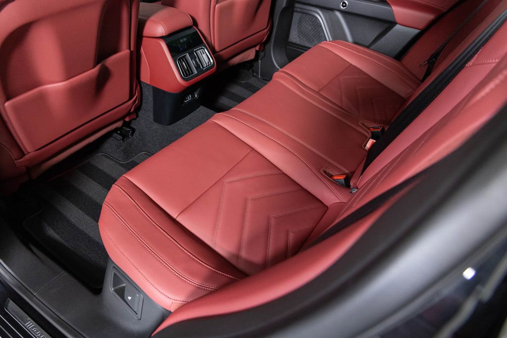 New 2026 Maserati Grecale Modena AWD/4WD image 32