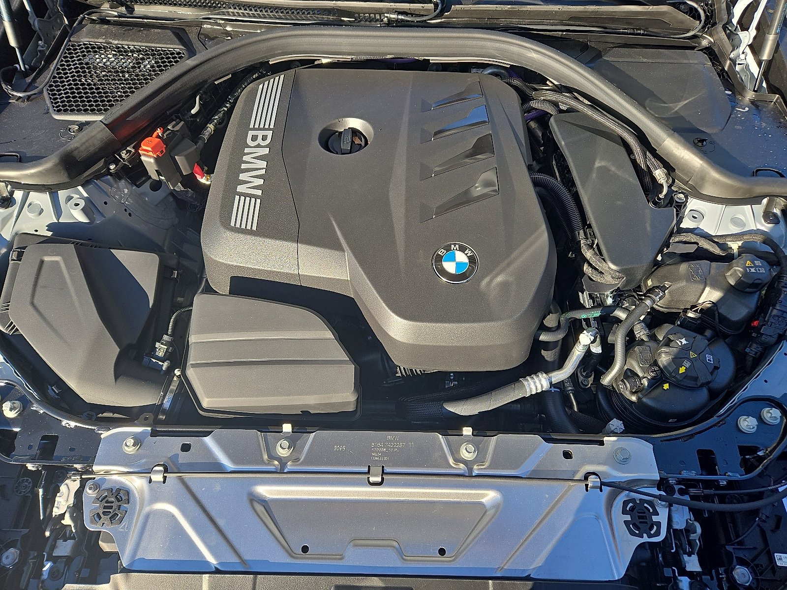 New 2026 BMW 330i xDrive Sedan w/ M Sport Package AWD/4WD image 11