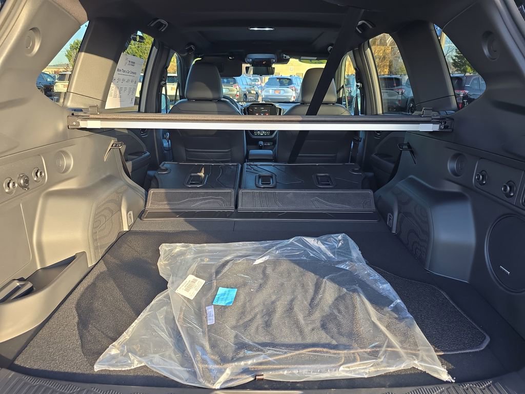 New 2025 Subaru Forester Touring image 18