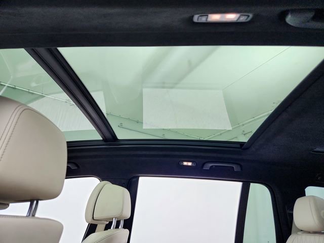 Used 2023 BMW X7 xDrive40i w/ M Sport Package image 18