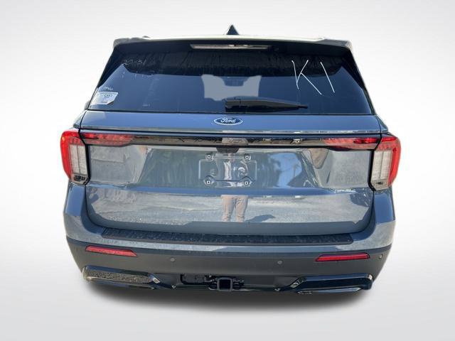 New 2026 Ford Explorer ST-Line w/ ST-Line Street Pack RWD image 4