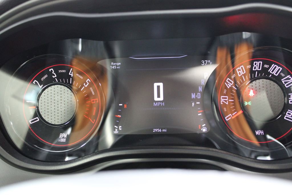 Used 2023 Dodge Challenger R/T w/ Blacktop Package image 31