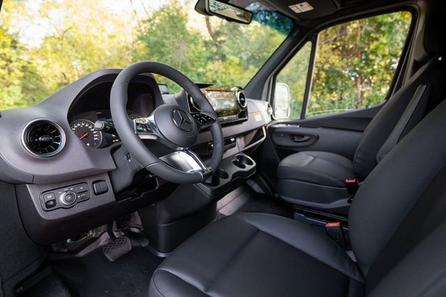 New 2026 Mercedes-Benz Sprinter 2500 image 14