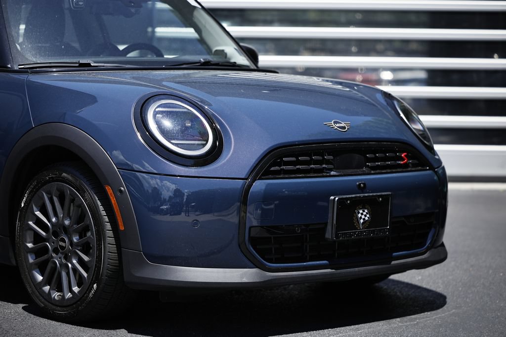 Used 2025 MINI Cooper S FWD image 2