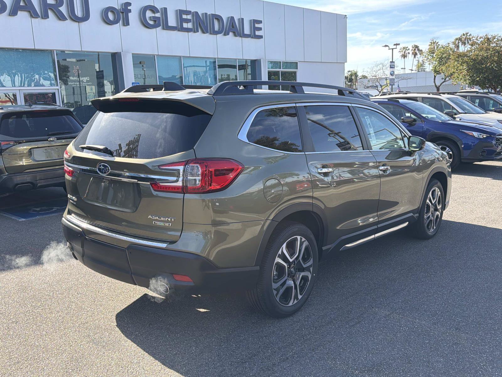 New 2026 Subaru Ascent Touring w/ Popular Package #2 AWD/4WD image 4