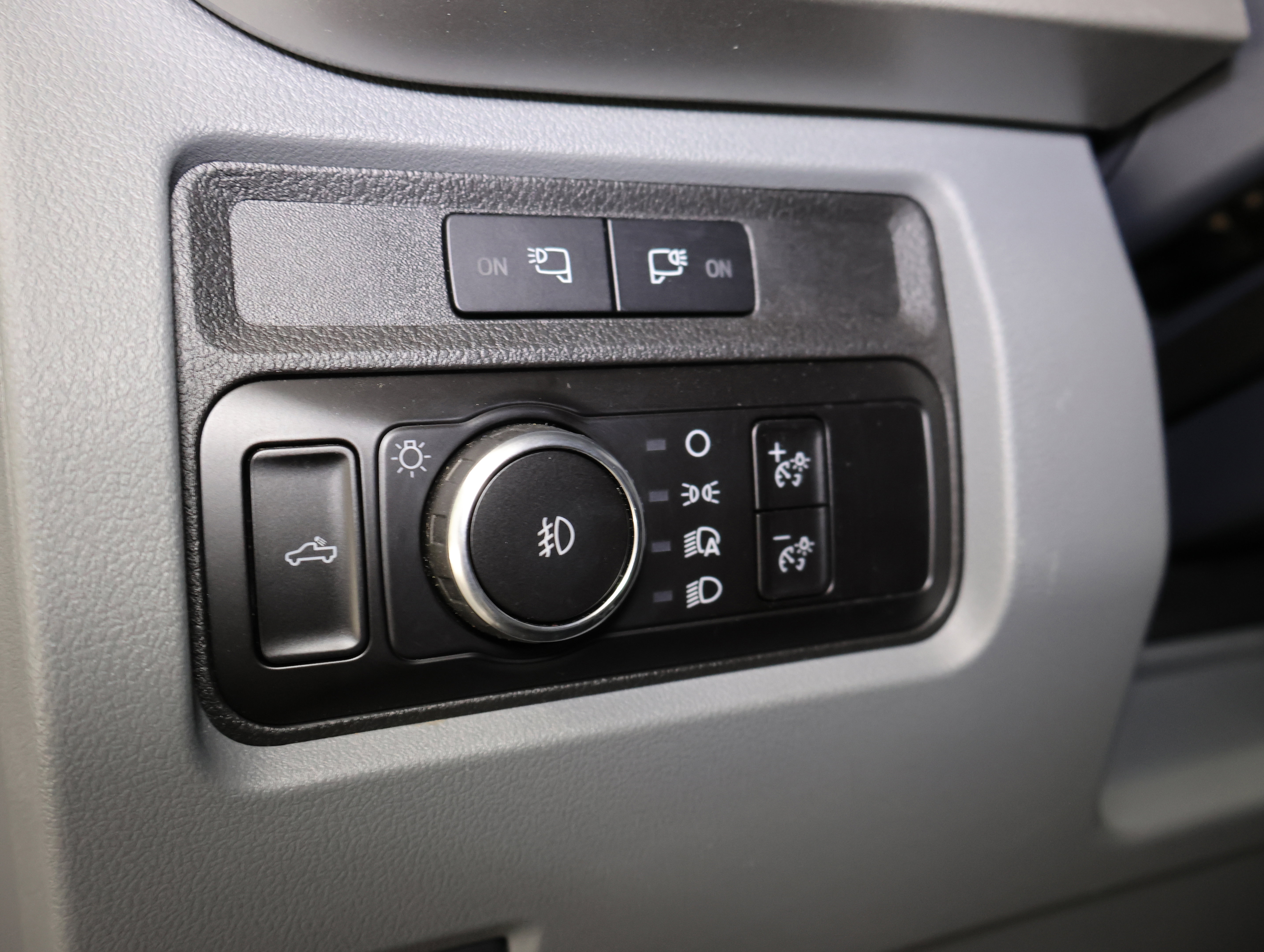 Used 2023 Ford F350 XLT w/ 360-Degree Camera Package image 47