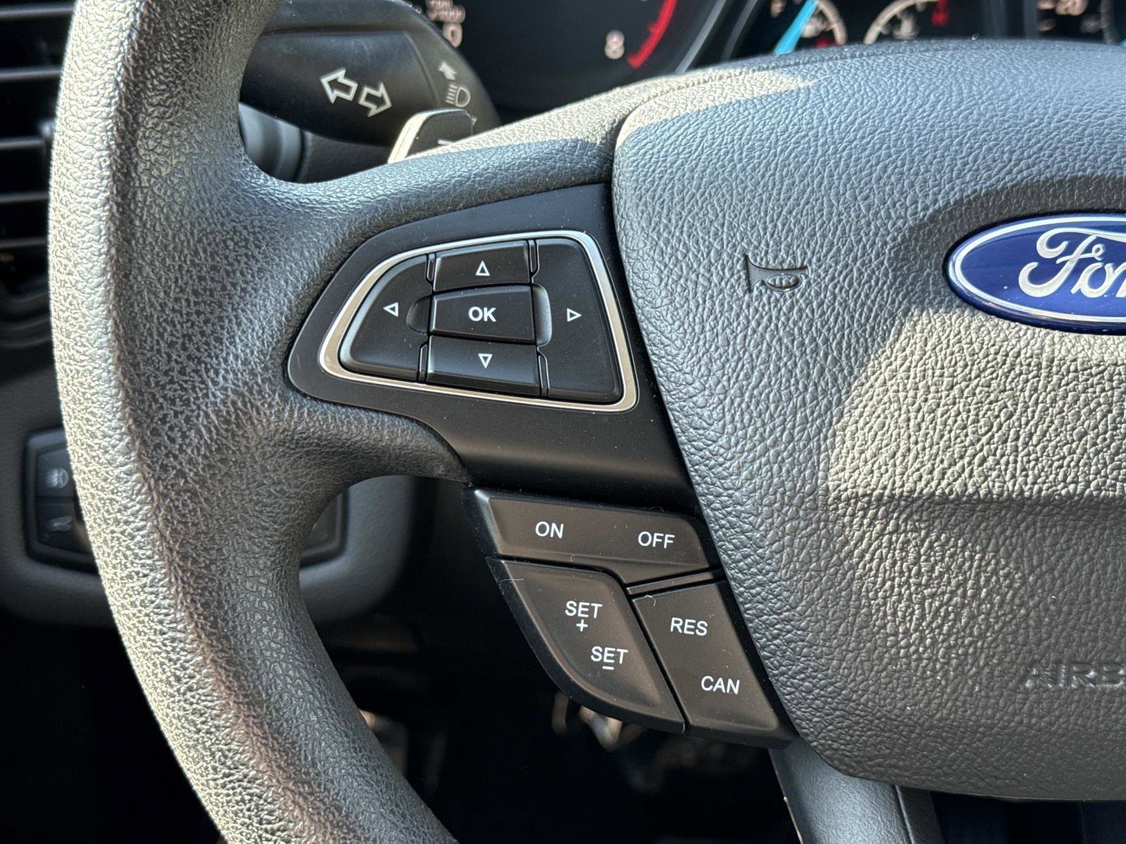 Used 2017 Ford Escape SE image 9