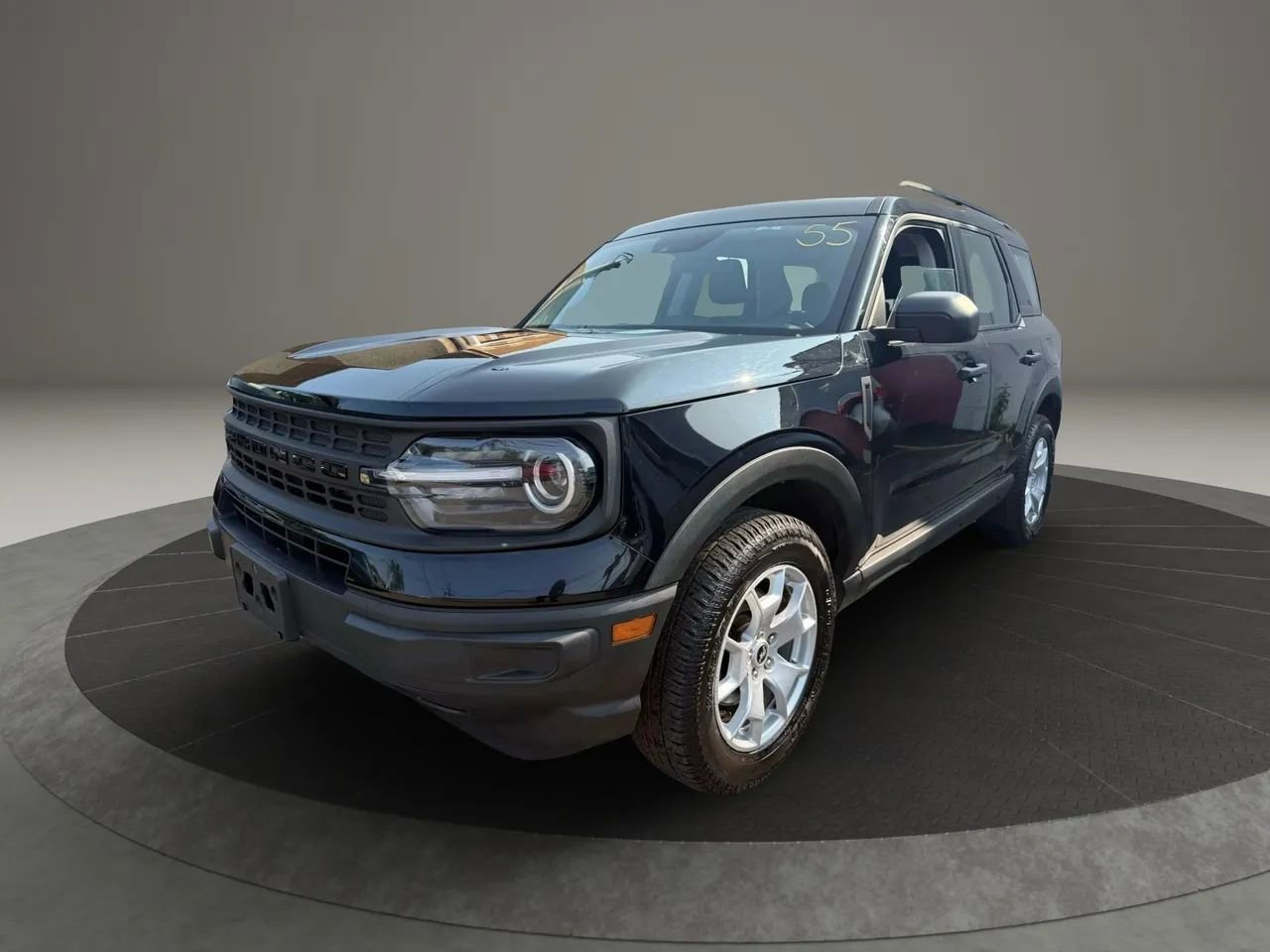 Used 2021 Ford Bronco Sport image 1