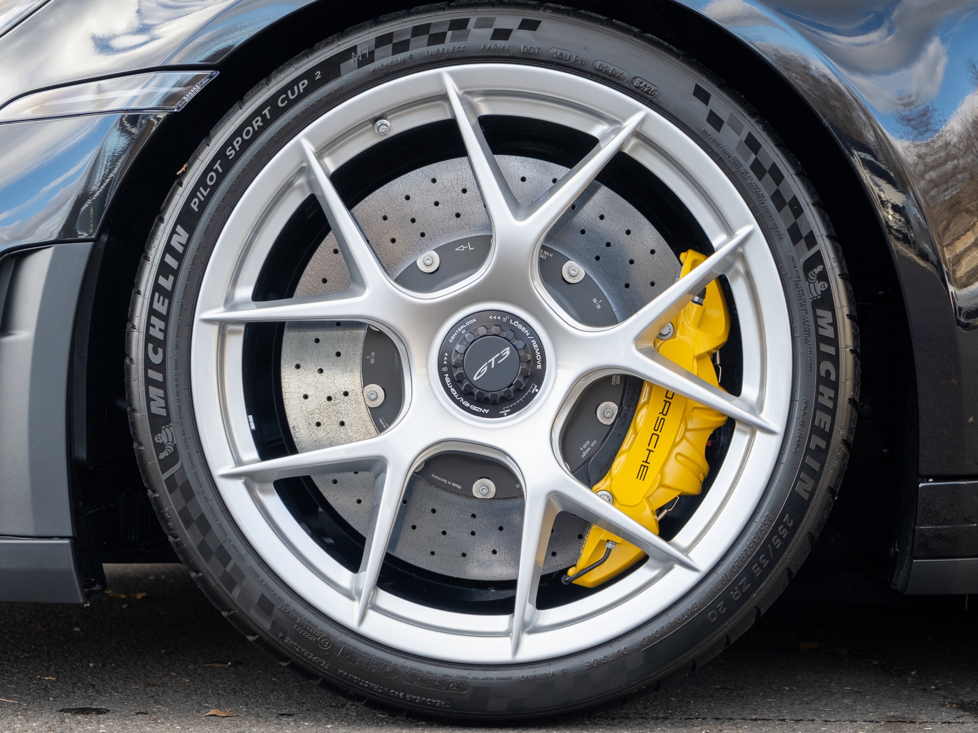 New 2026 Porsche 911 GT3 image 12