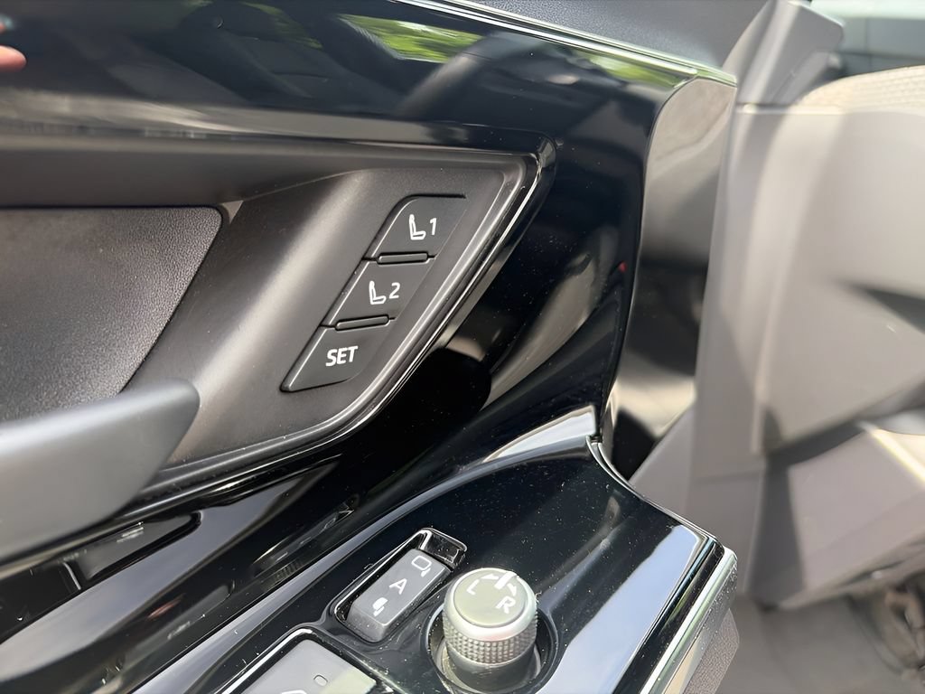 Certified 2023 Subaru Solterra AWD image 19