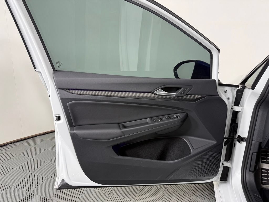 Used 2023 Volkswagen Golf 20th Anniversary Edition AWD/4WD image 17
