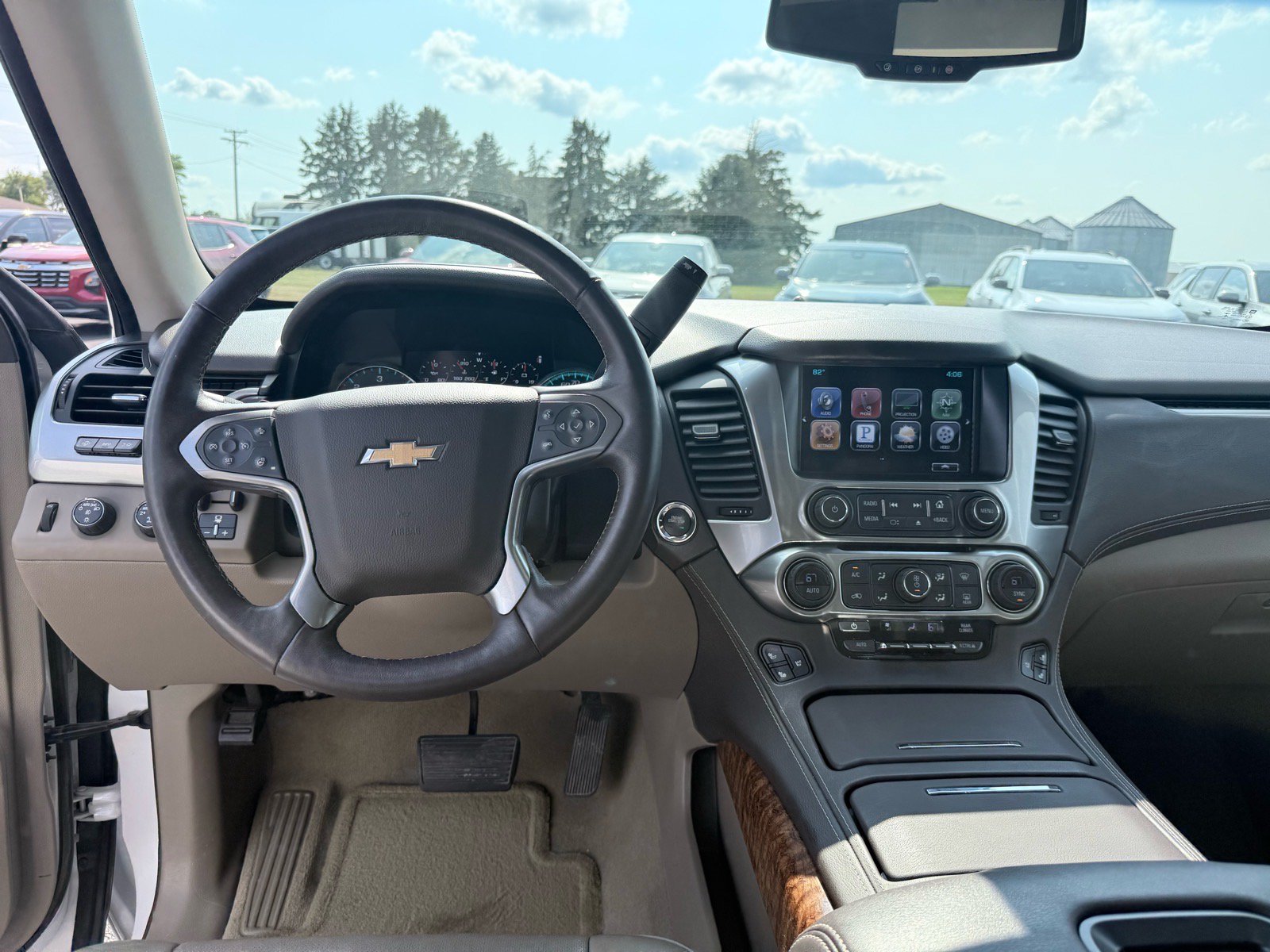 Used 2016 Chevrolet Tahoe LTZ AWD/4WD image 19