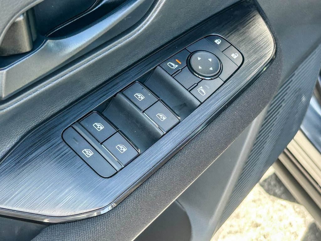 New 2026 Nissan Kicks S w/ Charging Package FWD image 28