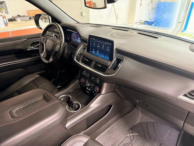 Used 2023 Chevrolet Suburban RST w/ Luxury Package AWD/4WD image 28