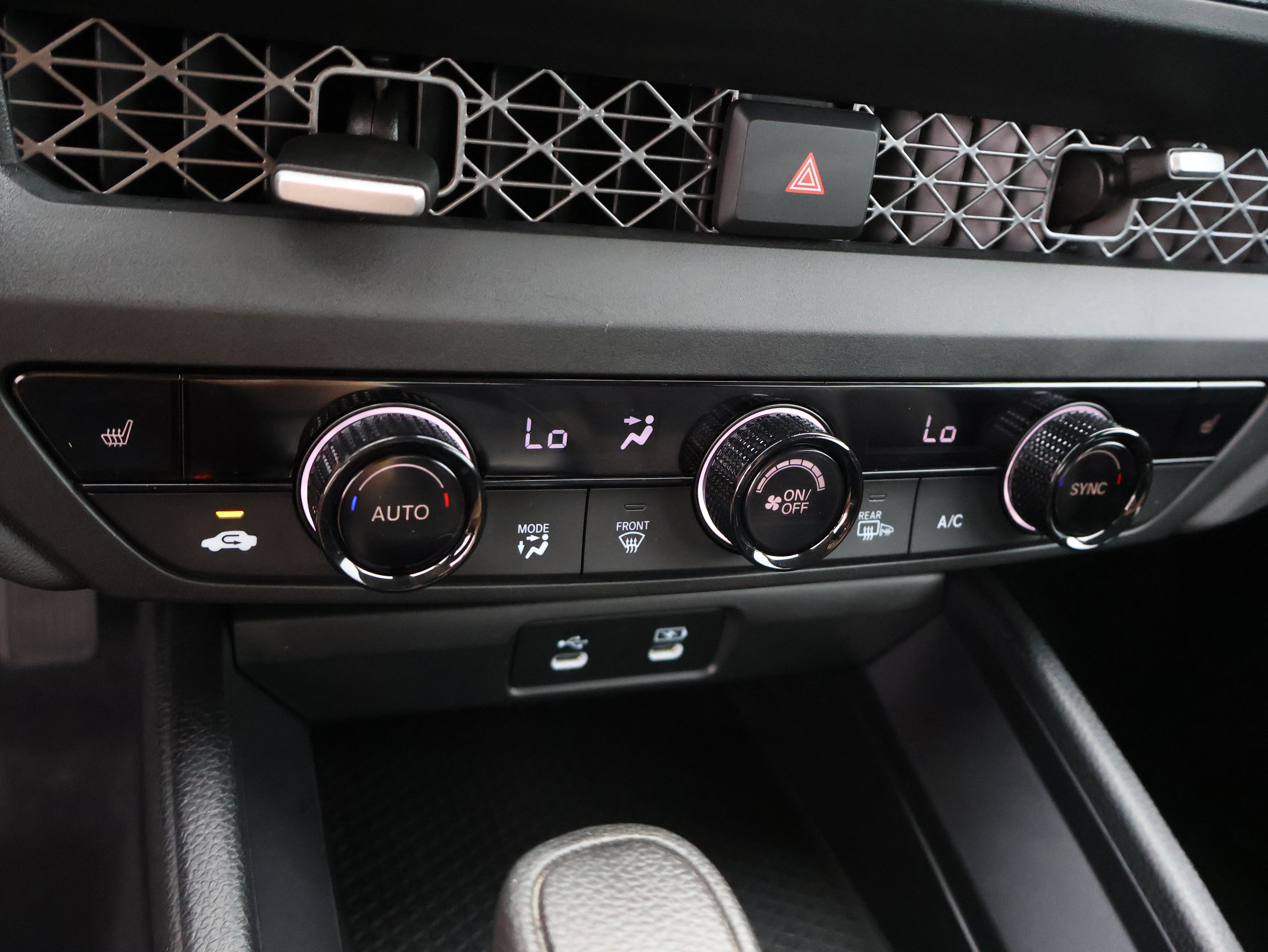 Used 2025 Honda Accord SE image 29