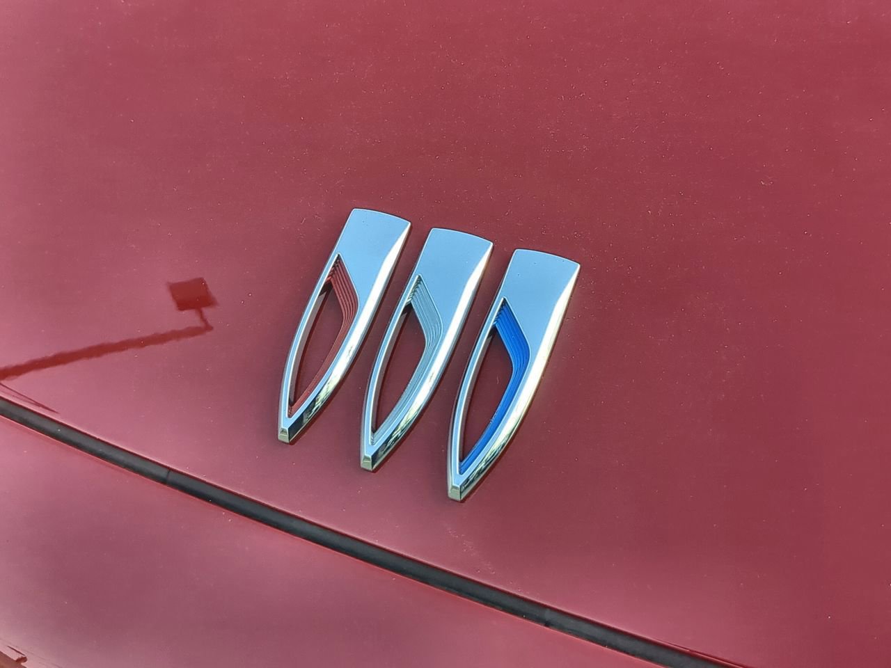 New 2026 Buick Envision Sport Touring image 32