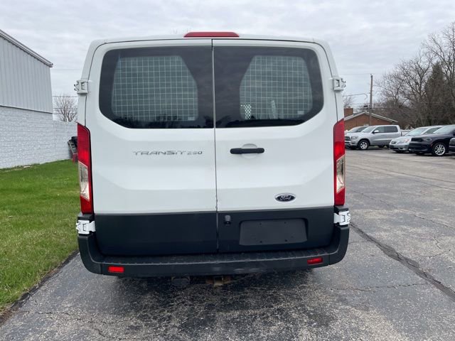 Used 2017 Ford Transit 250 130 Low Roof w/ Exterior Upgrade Package image 10
