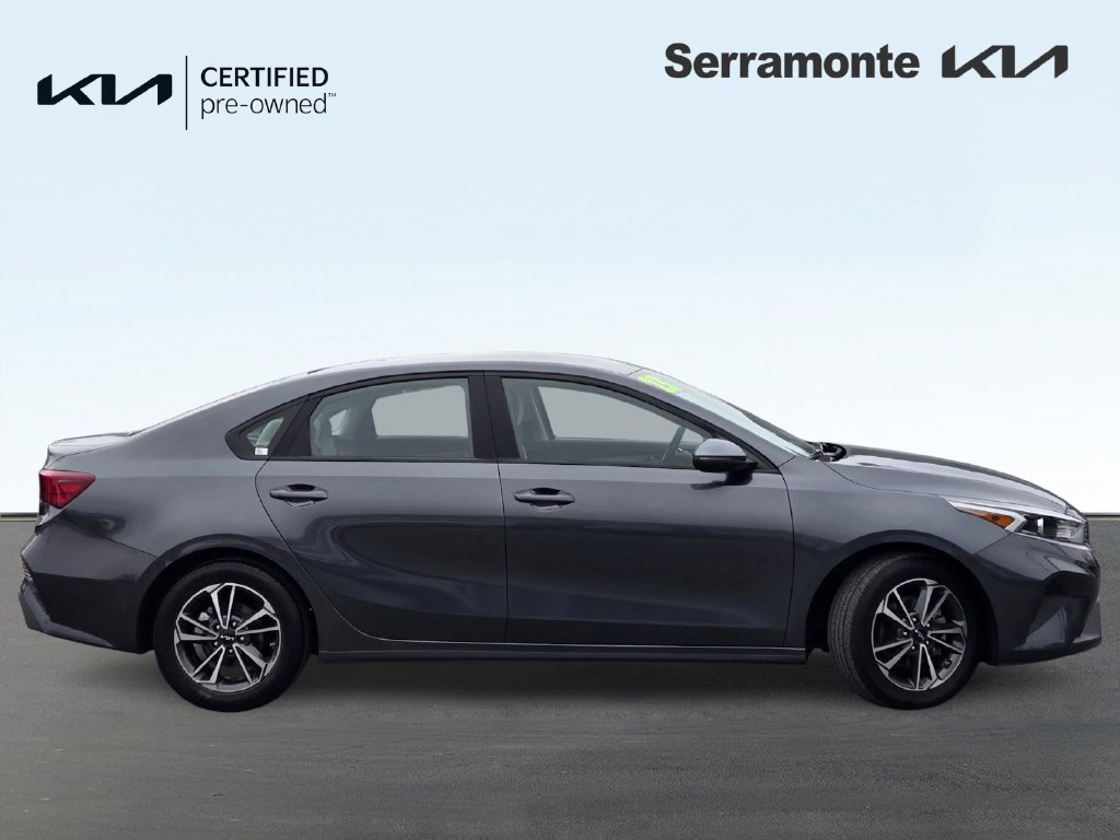Certified 2023 Kia Forte LXS w/ LXS Technology Package FWD image 3
