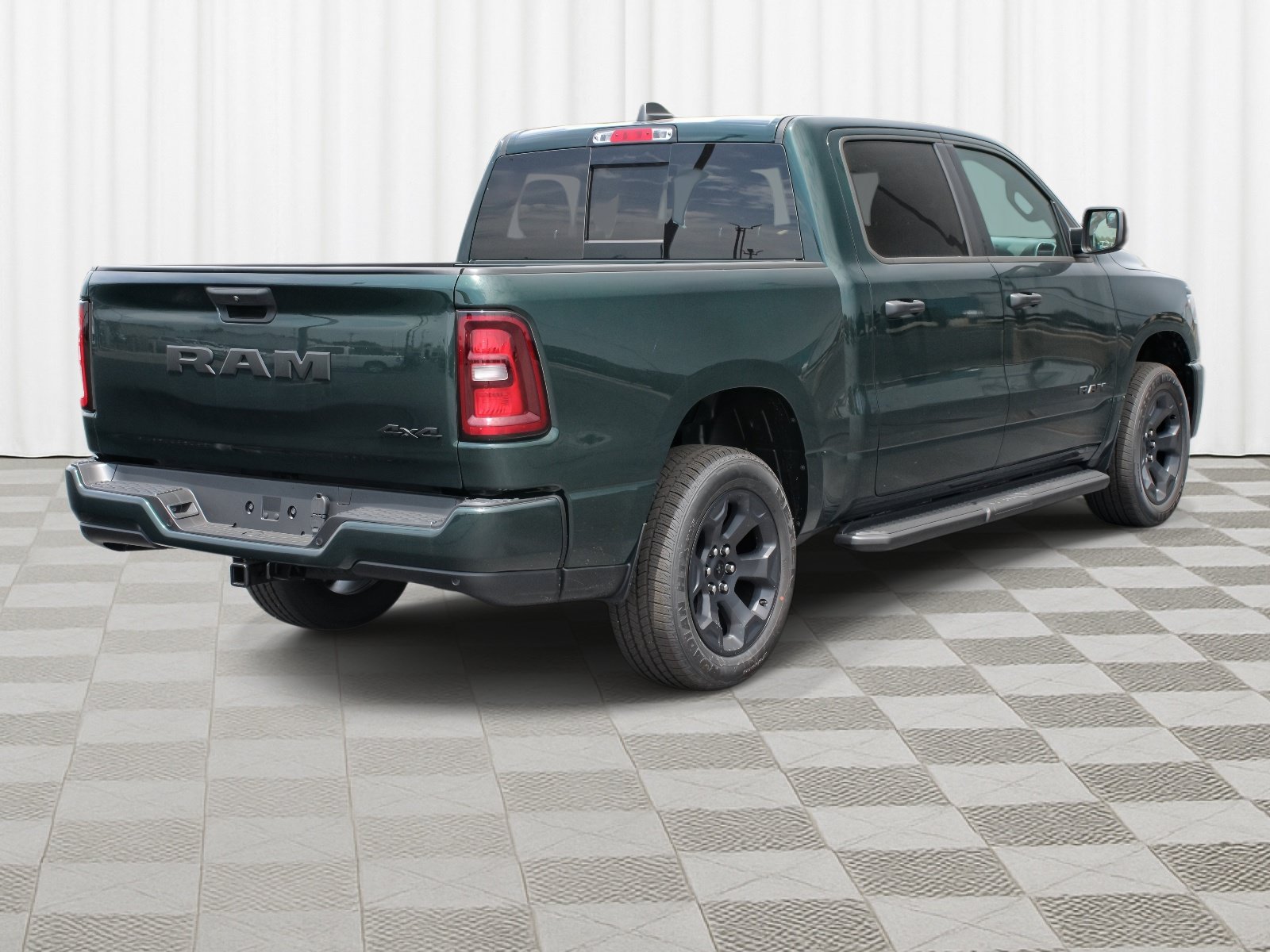 New 2026 RAM 1500 Express AWD/4WD image 34
