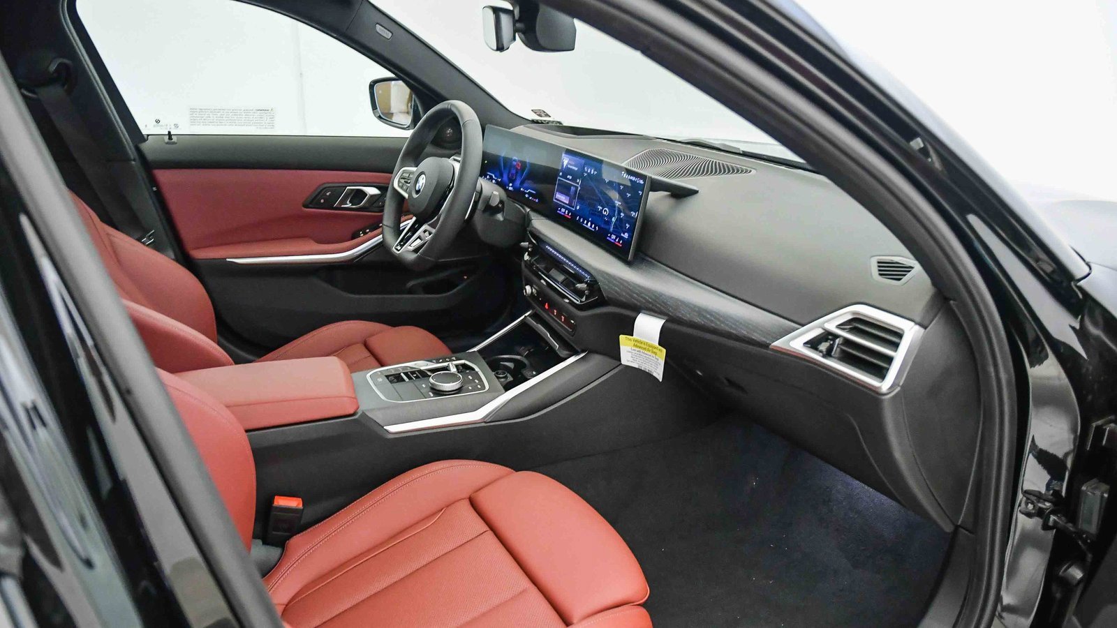 New 2026 BMW 330i Sedan w/ M Sport Package image 16