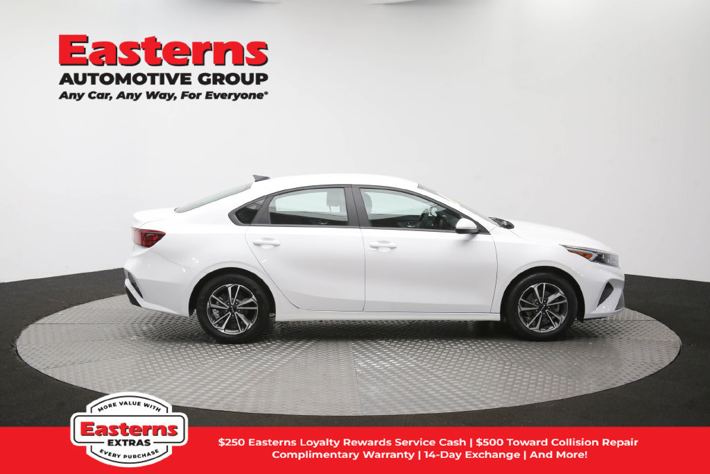 Used 2023 Kia Forte LXS FWD image 41