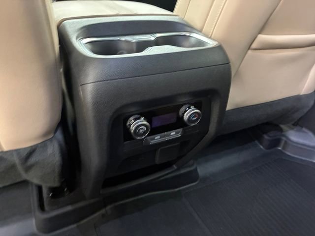 Used 2025 Buick Enclave Preferred w/ Power Package image 19