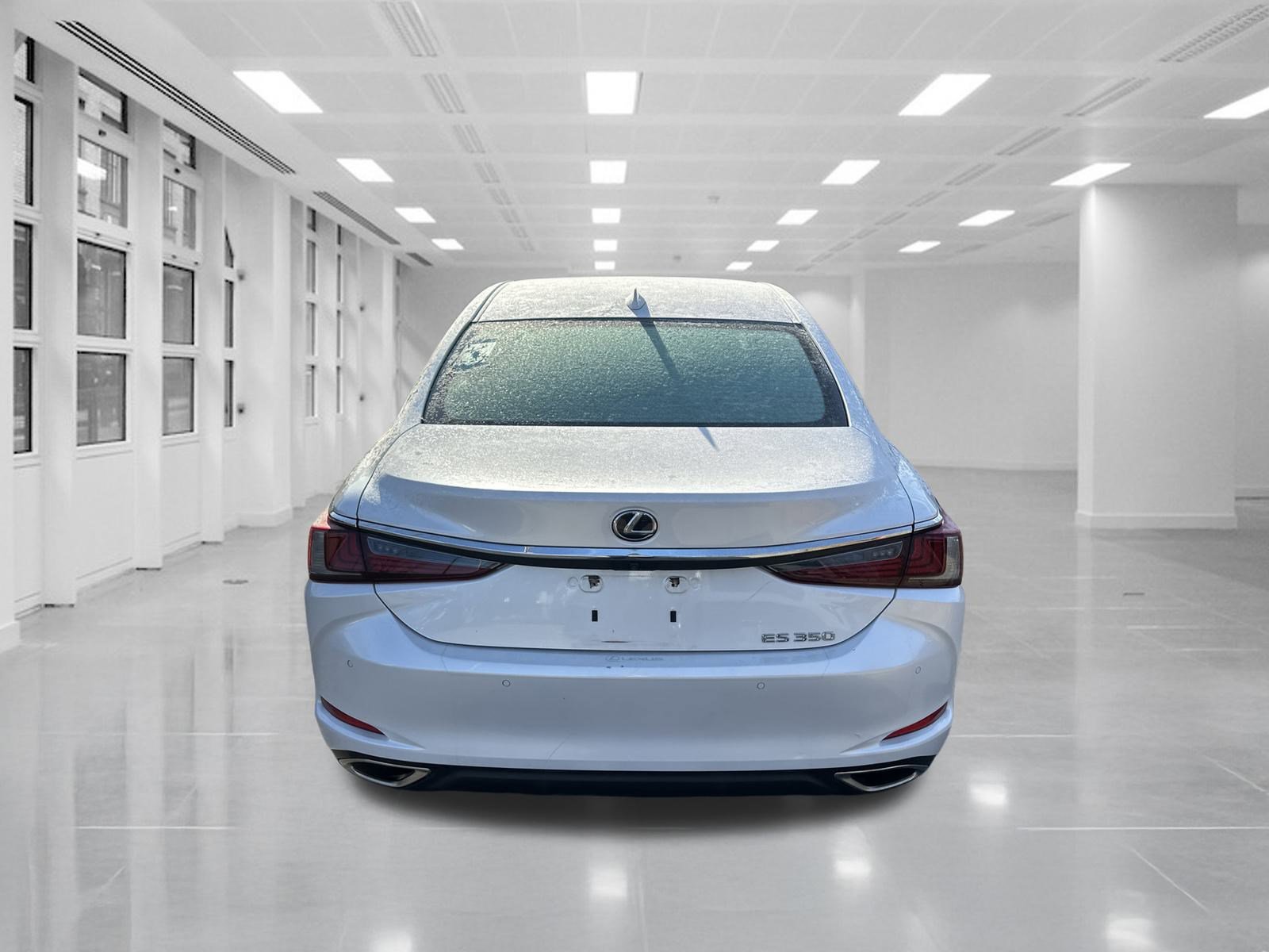 Used 2024 Lexus ES 350 w/ Premium Package image 6