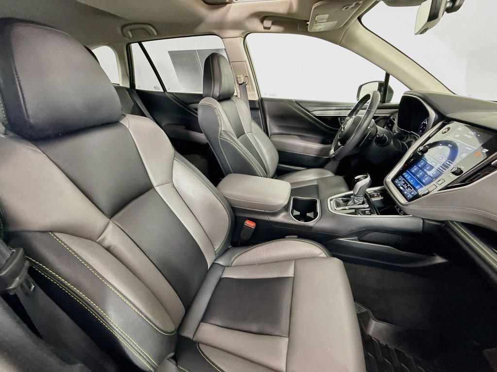 Used 2023 Subaru Outback Onyx Edition XT AWD/4WD image 32