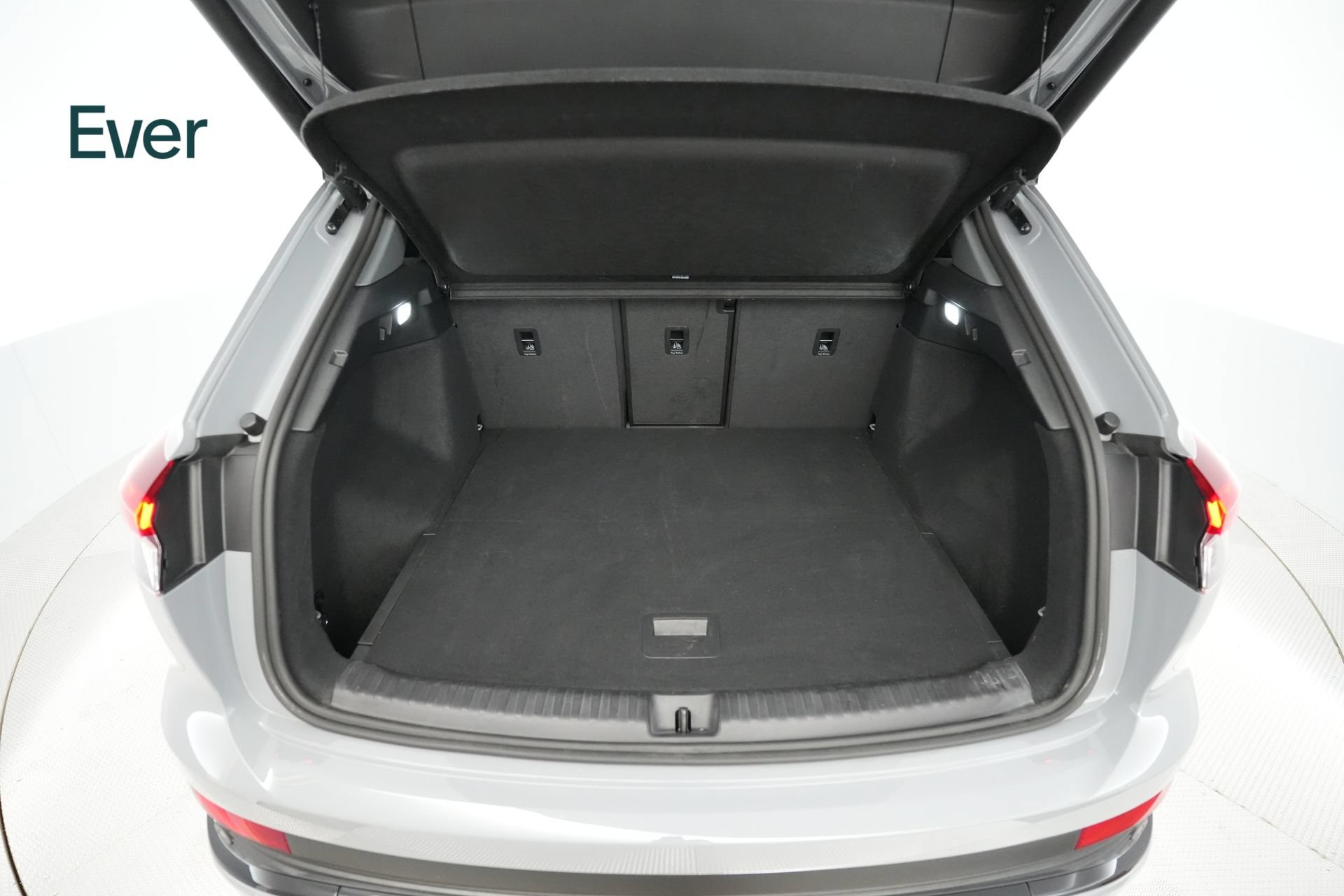Used 2023 Audi Q4 e-tron Prestige w/ Black Optic Package AWD/4WD image 8