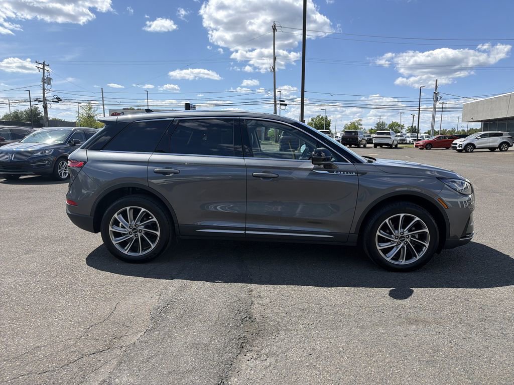 Certified 2023 Lincoln Corsair AWD w/ Equipment Group 101A image 6