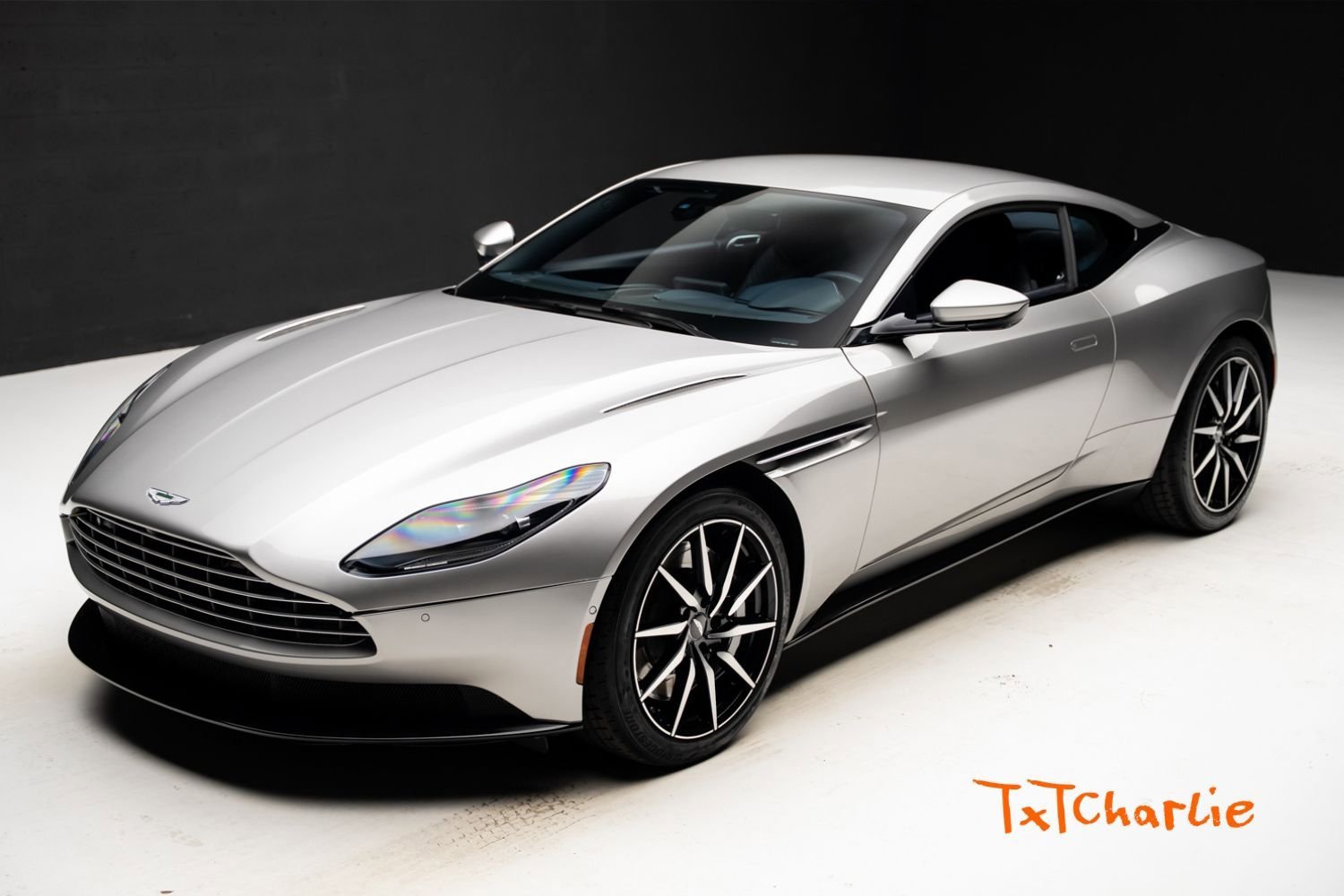 Used 2022 Aston Martin DB11 Coupe