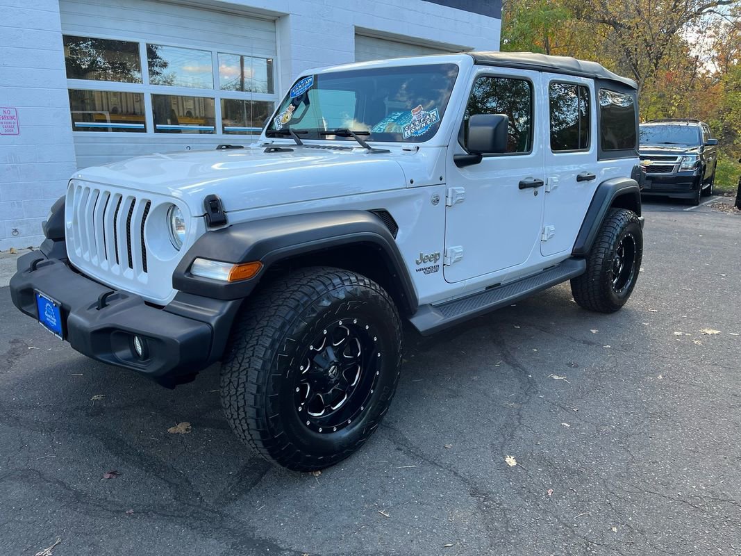 Used 2018 Jeep Wrangler Unlimited Sport S image 3