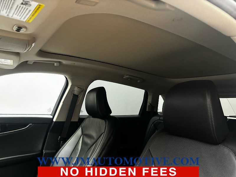 Used 2022 Lincoln Nautilus Reserve AWD/4WD image 16