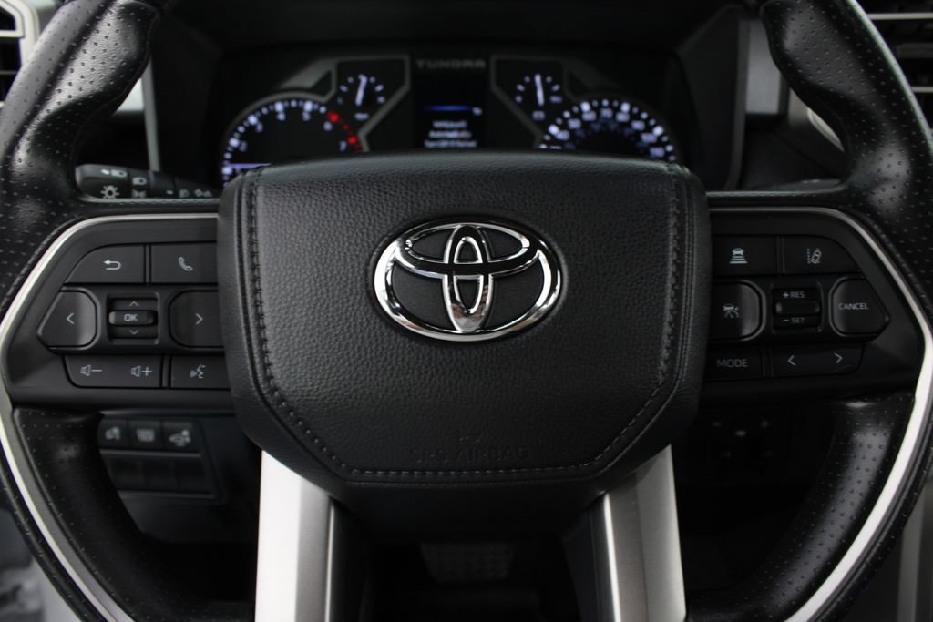 Used 2025 Toyota Tundra SR5 w/ SR5 Convenience Package AWD/4WD image 11