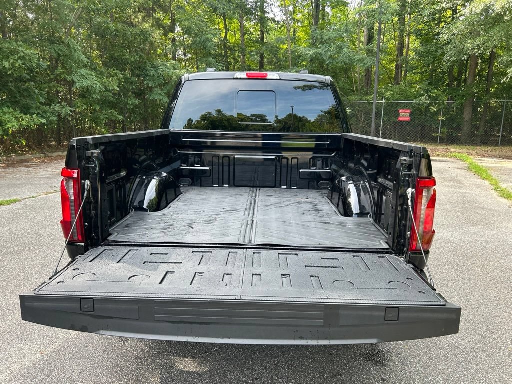 Used 2024 Ford F150 XLT w/ Equipment Group 302A MID RWD image 29