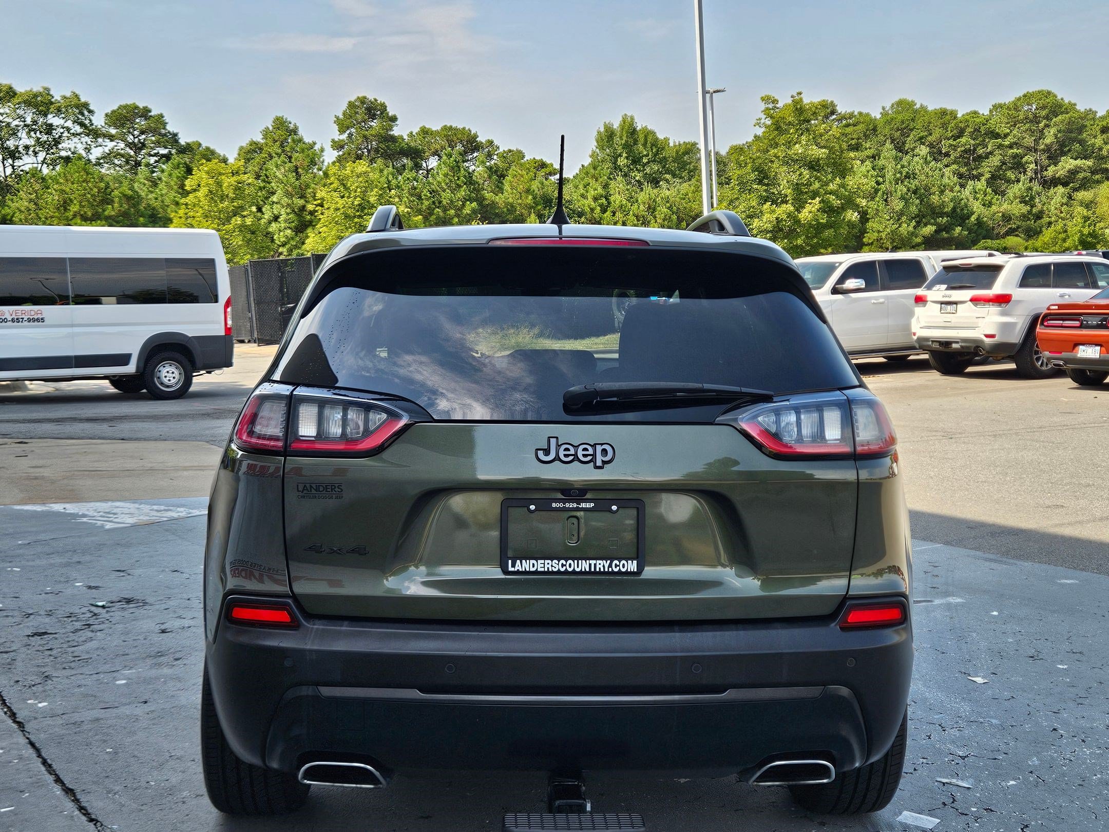 Used 2021 Jeep Cherokee Latitude Lux 80th Anniv w/ Quick Order Package 26U 80TH AWD/4WD image 6