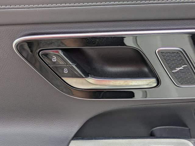 Used 2023 Mercedes-Benz GLC 300 image 29