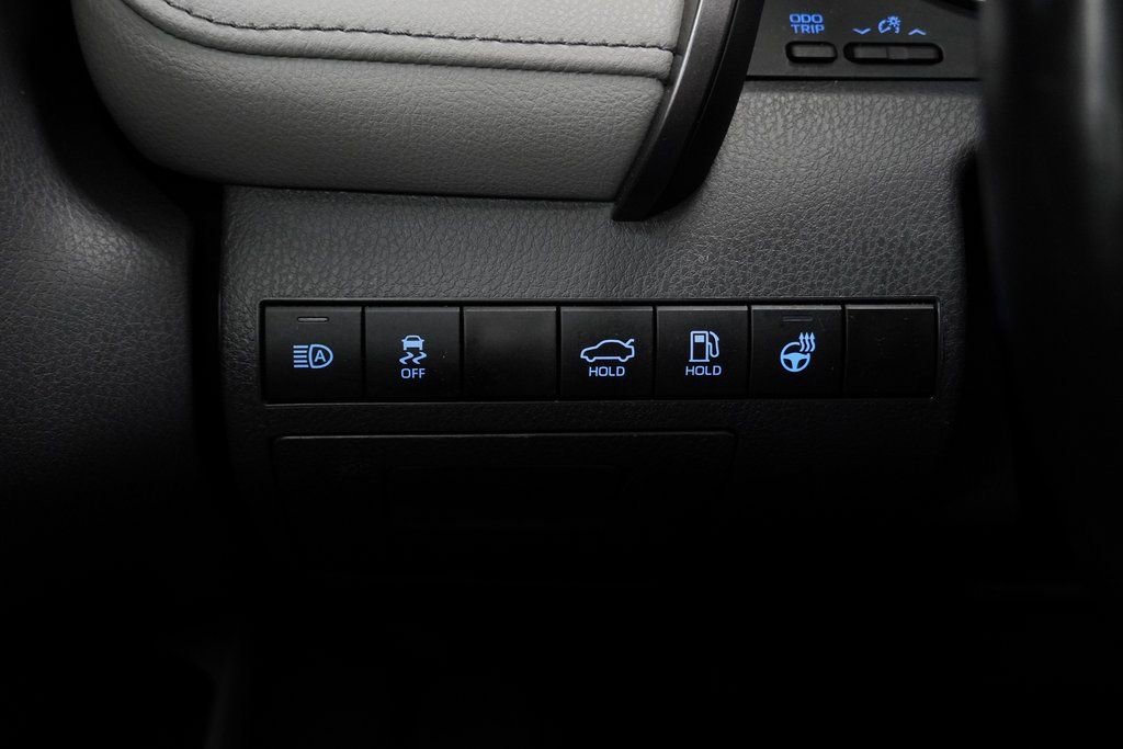 Used 2023 Toyota Camry XLE w/ Cold Weather Package image 37