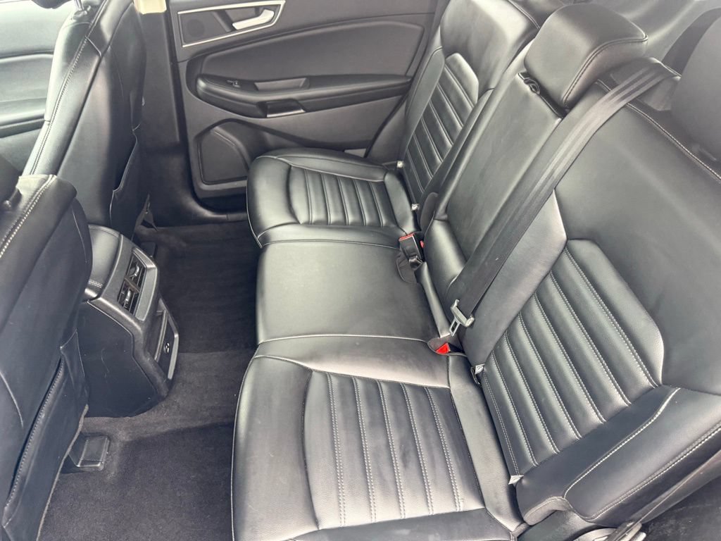 Certified 2022 Ford Edge SEL AWD/4WD image 33